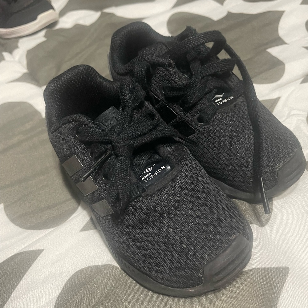Toddler shoes